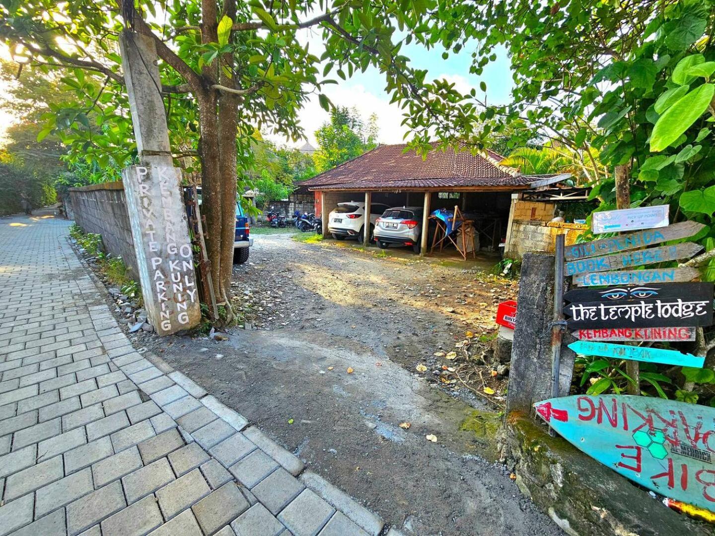 Hotel Kembang Kuning Uluwatu Exterior foto