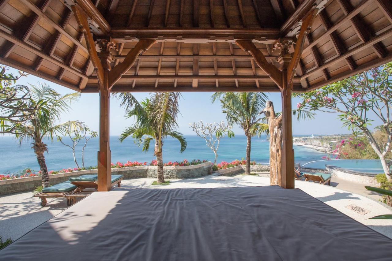Hotel Kembang Kuning Uluwatu Exterior foto