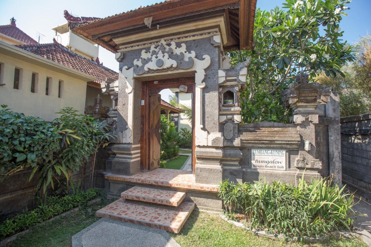 Hotel Kembang Kuning Uluwatu Exterior foto